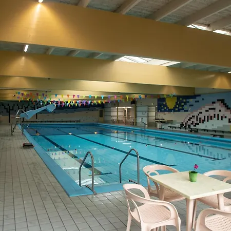 Enjoy A 6-person Bungalow, Cleaning Included * Zevenhuizen (Zuidplas)