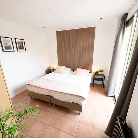 Cozy Family Bunglow In Zevenhuizen, Cleaning Included