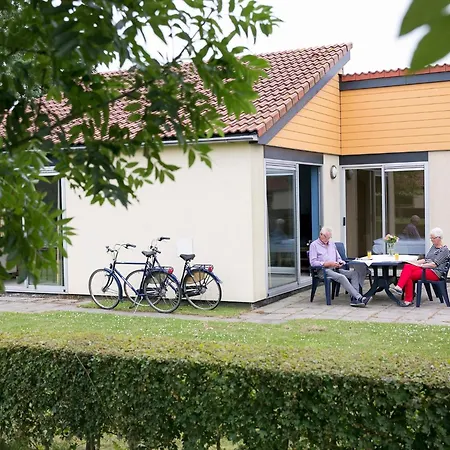 Cozy Family Bunglow In Zevenhuizen, Cleaning Included