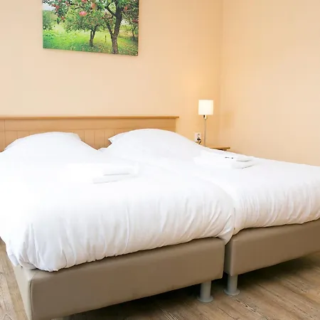 Cozy Family Bunglow In Zevenhuizen, Cleaning Included Holiday home *
