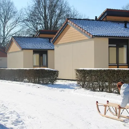 Holiday home Enjoy A 6-person Bungalow, Cleaning Included Zevenhuizen (Zuidplas)